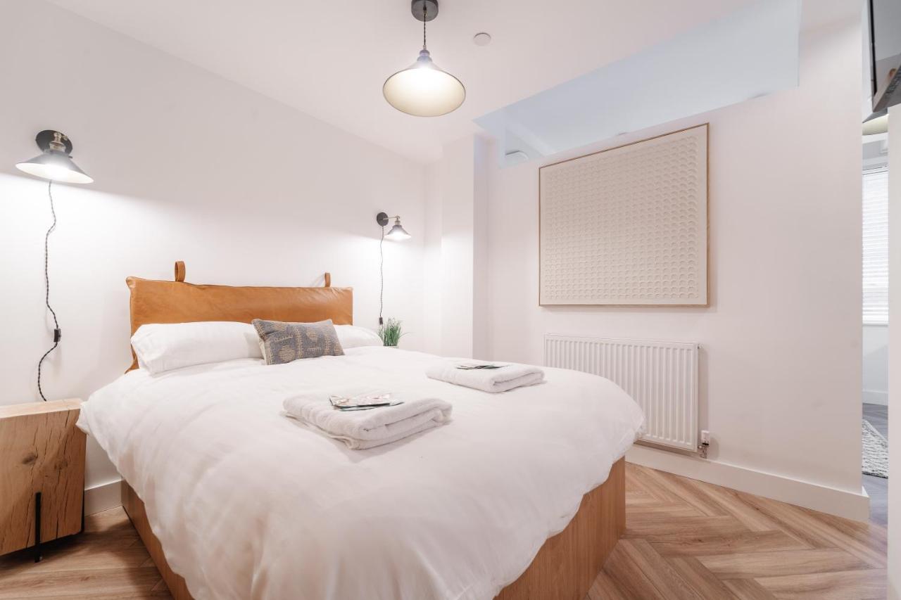 Royal House Stylish Apartments - チェスター エクステリア 写真