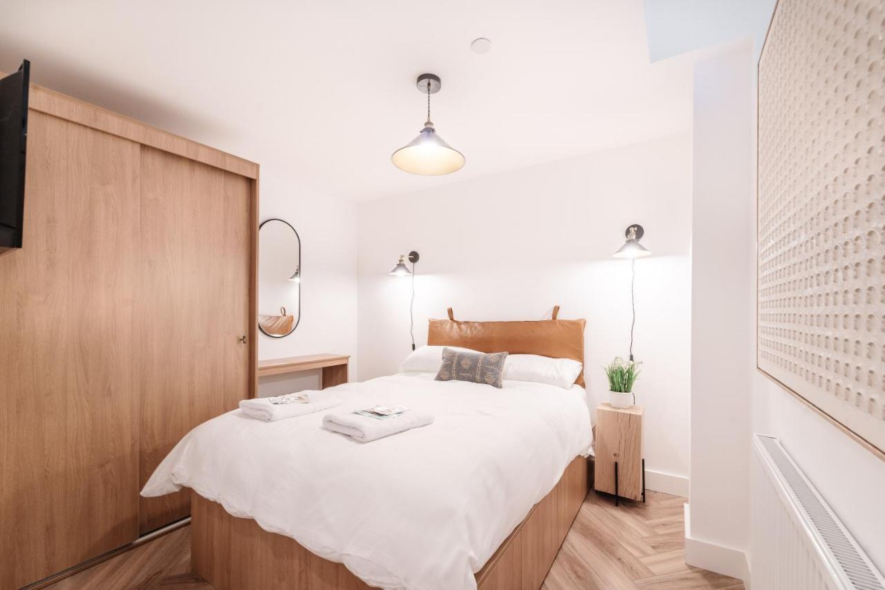 Royal House Stylish Apartments - チェスター エクステリア 写真