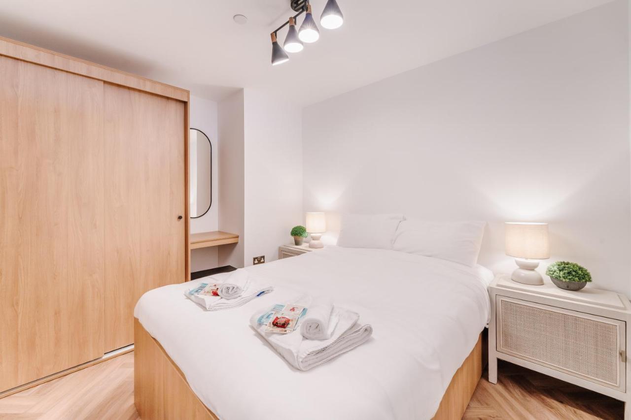 Royal House Stylish Apartments - チェスター エクステリア 写真