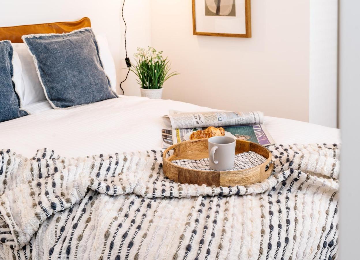 Royal House Stylish Apartments - チェスター エクステリア 写真