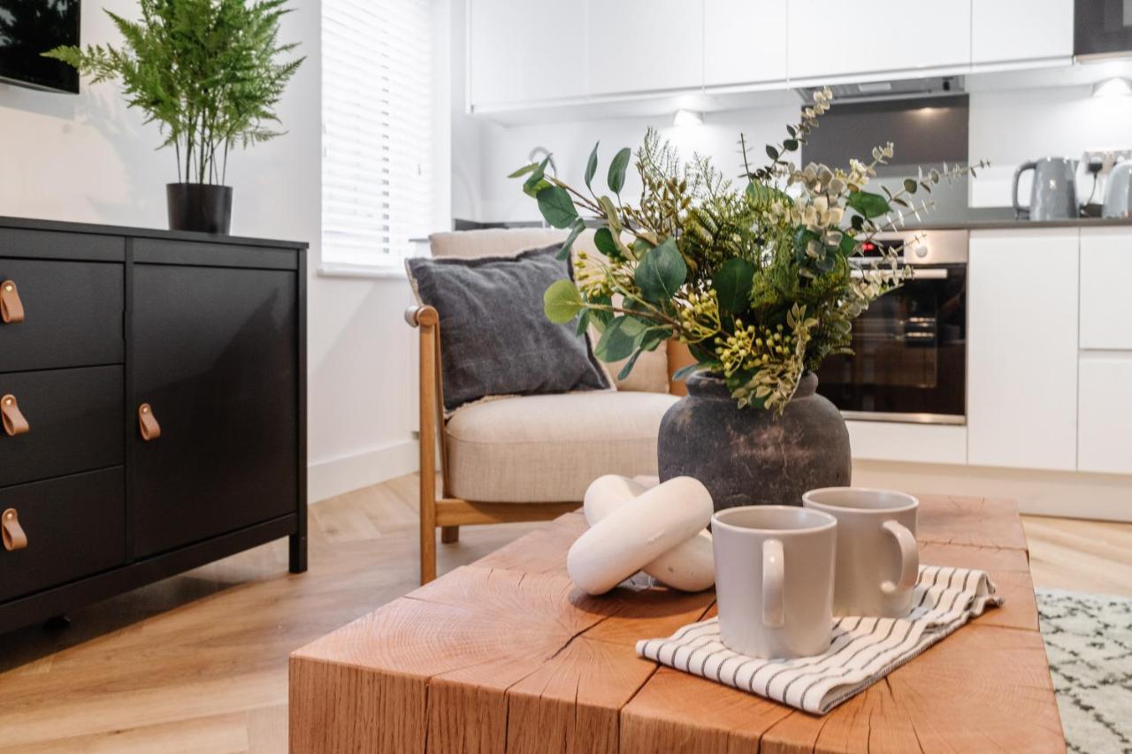 Royal House Stylish Apartments - チェスター エクステリア 写真
