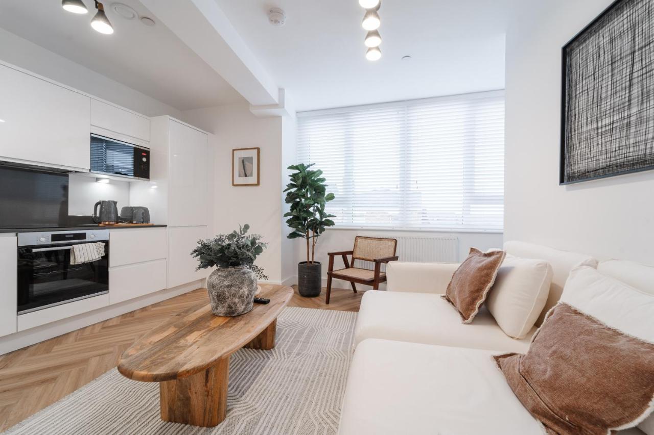 Royal House Stylish Apartments - チェスター エクステリア 写真