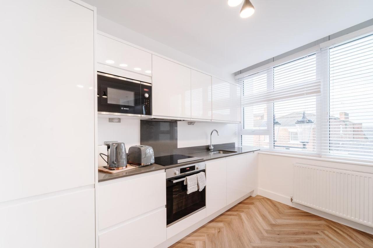 Royal House Stylish Apartments - チェスター エクステリア 写真